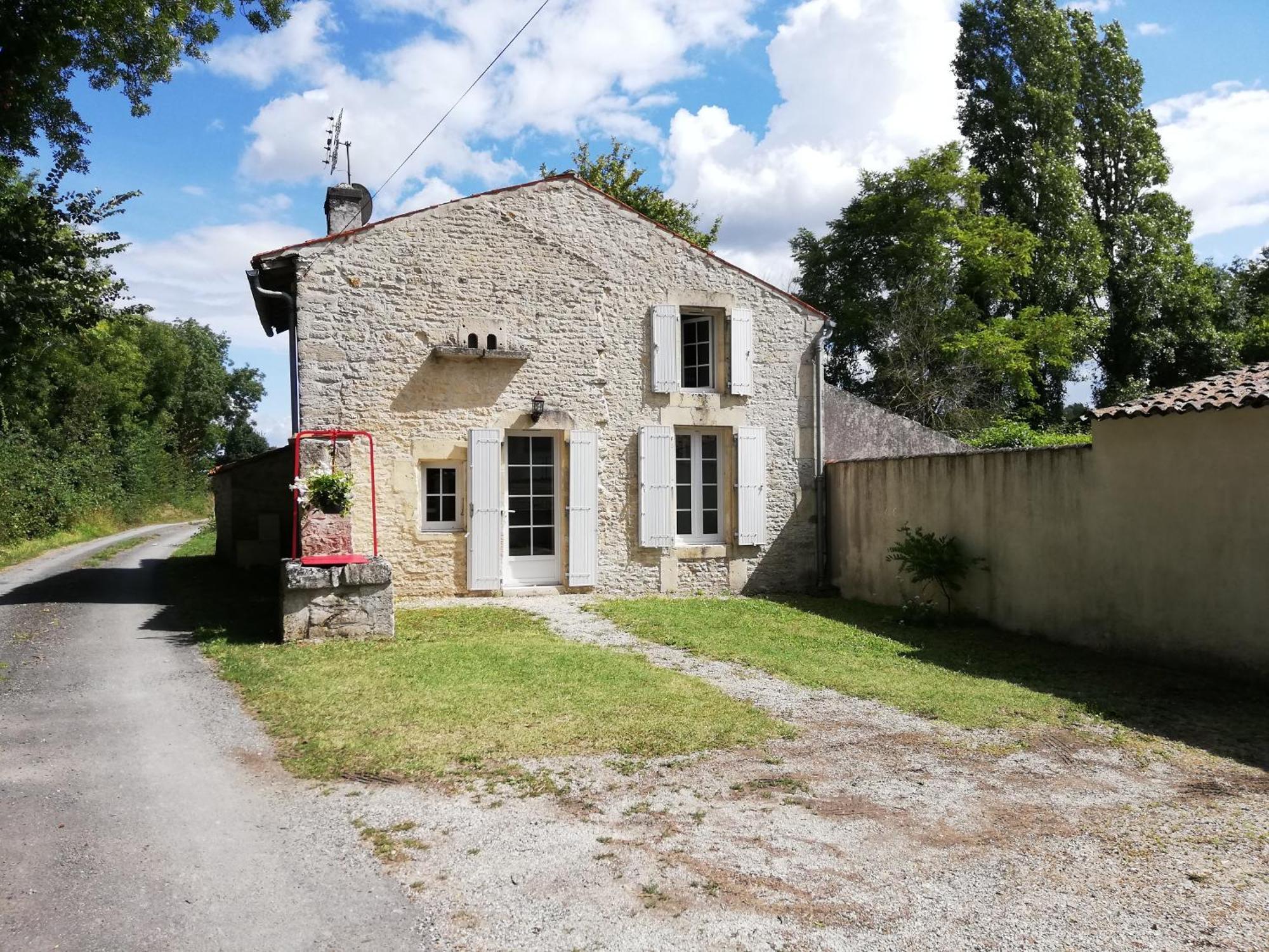 La Petite Maison Matha Екстер'єр фото